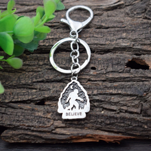 Load image into Gallery viewer, Bigfoot Believe Keychain
